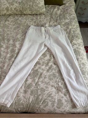 Banana Republic Men's White Drawstring Jogger Pants